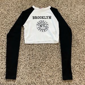 black & white brooklyn top